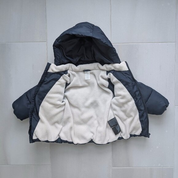 (2/$20) H&M - Water-Repellent Puffer Jacket - Picture 6 of 10